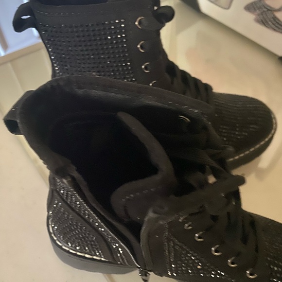 NIB “Madden Girl” Bling Boots. Rubber Sole - Picture 3 of 7